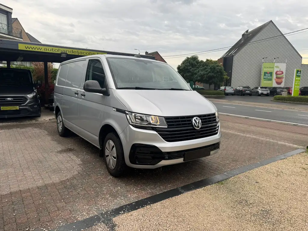Volkswagen T6.1 Transporter — 2.0TDI * 3 ZITPL * 150PK * NIEUWSTAAT * 8800KM*BTW