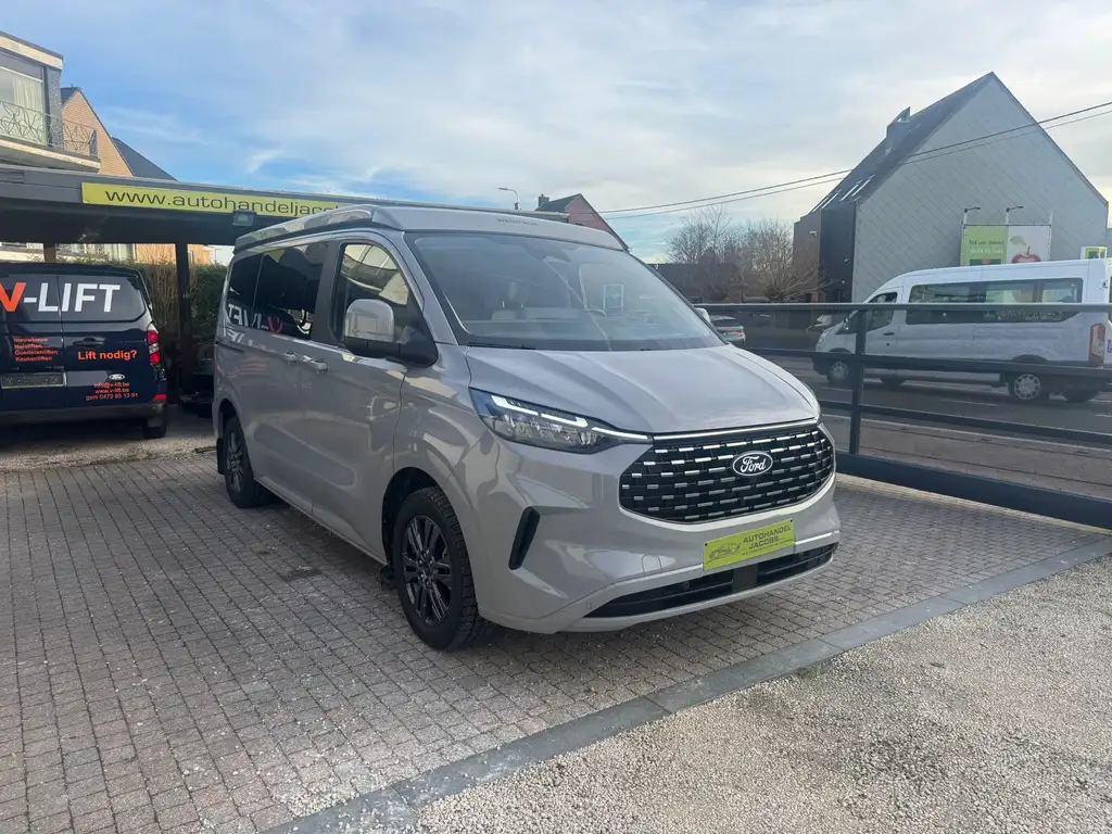 Ford Transit Custom — NUGGET * TITANIUM * AUT * 170PK * CAMERA * GPS