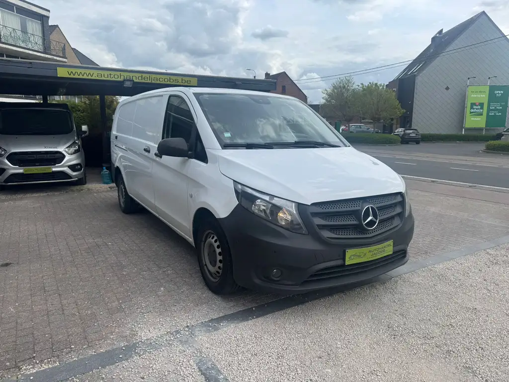 Mercedes-Benz Vito — 2.2 * 116CDI * A3 * CAMERA * GPS * 3 ZITPL * PDC *