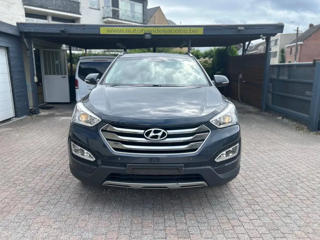 Hyundai SANTA FE — 2.2CRDI * 197PK * CAMERA * EXPORT/HANDELAAR
